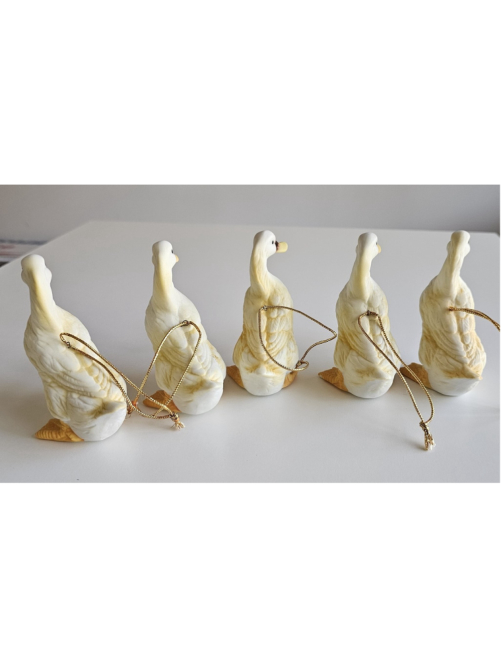 Vintage Set of 5 Bisque Porcelain White Duck Ornaments - Farmhouse Decor - Picture 8 of 12